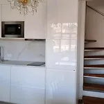 Vik Altavista Apartment *