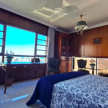 Vik Altavista Apartment